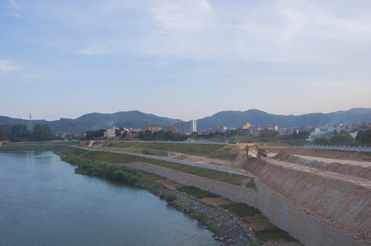 乡村大堤水岸风景