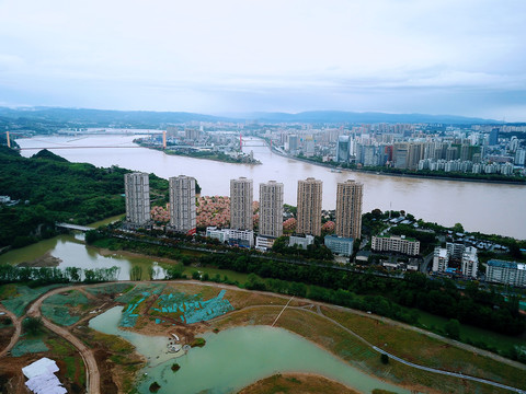 宜昌卷桥河湿地公园