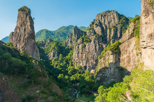 楠溪江石桅岩