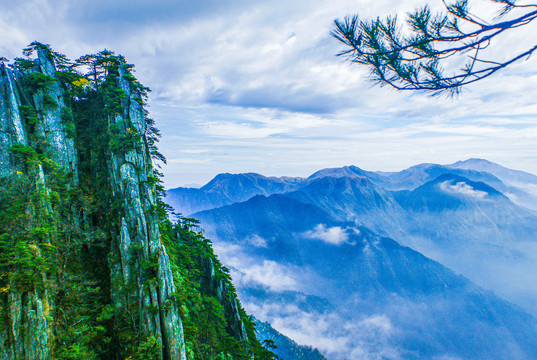 武功山羊狮慕景区