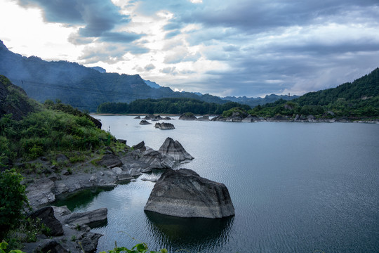 重庆黔江山水小南海4A景区