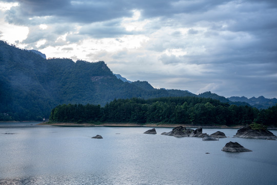 重庆黔江山水小南海4A景区