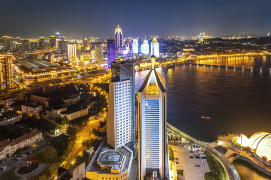 航拍青岛湾区建筑景观夜景