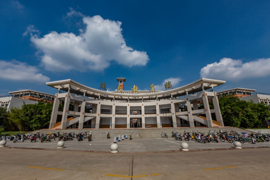 南阳师院逸夫楼