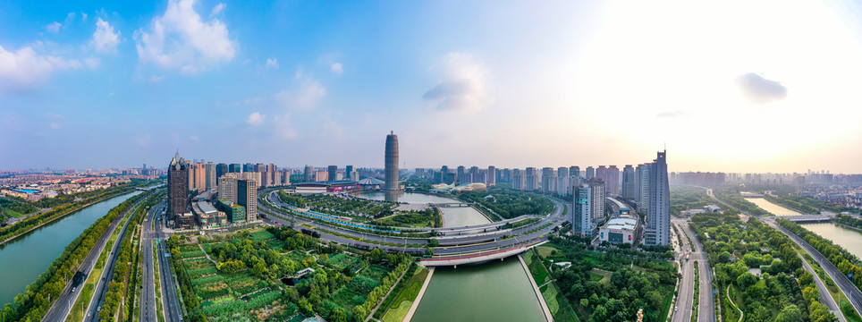 航拍河南郑州地标大玉米全景图