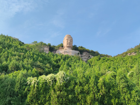 蒙山大佛