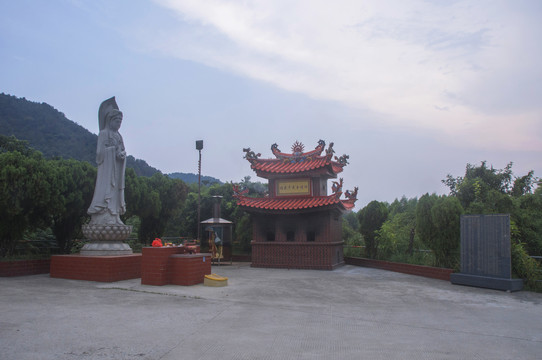 王洞岩禅寺风景