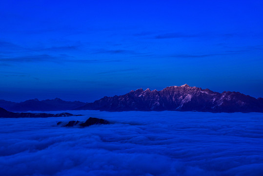 高山云海