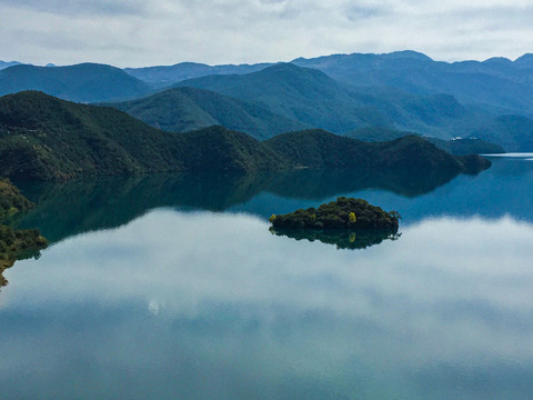 泸沽湖风光