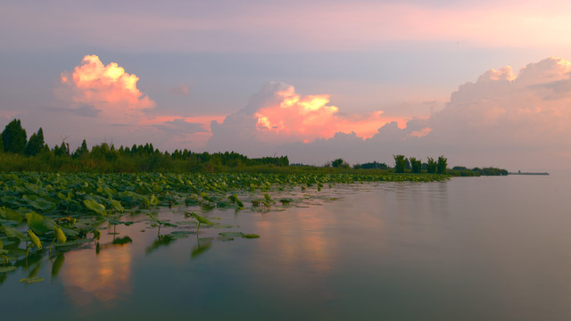 云南昆明电池湿地晚霞