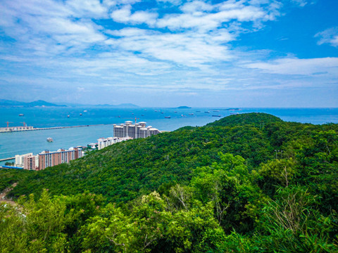 鹿回头风景区