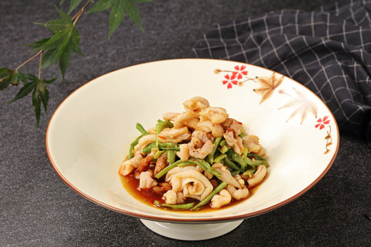 豇豆絲巧拌鯊魚皮