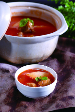 番茄山药小排汤