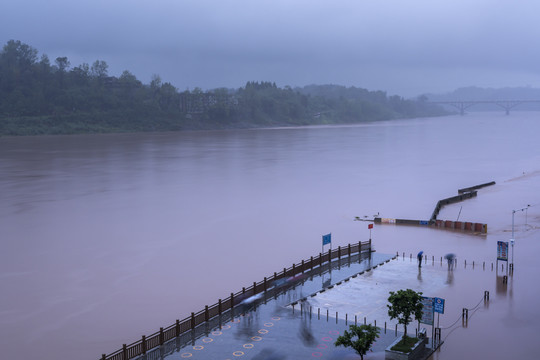 渠江洪水