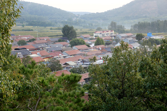 小山村