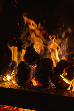 烤鸭炉火