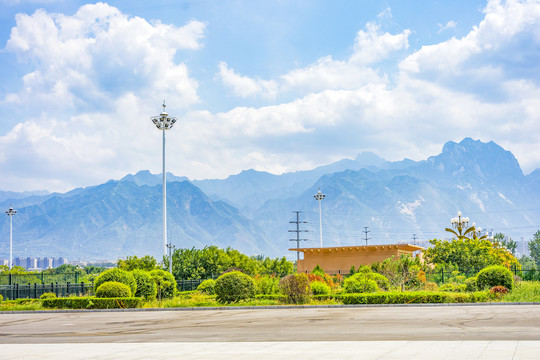 华山风景区华山北站站台