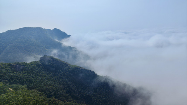 云海苍茫