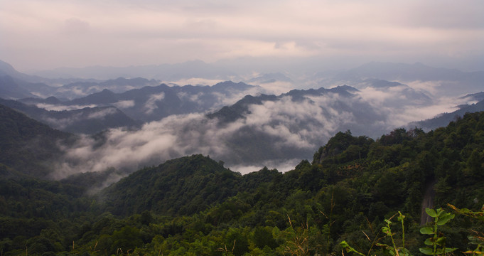 石台仙寓山风光