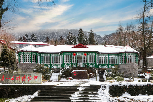 庐山石刻博物馆雪景