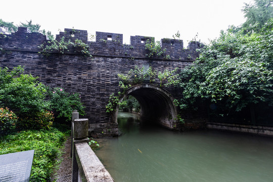 杭州凤山水城门