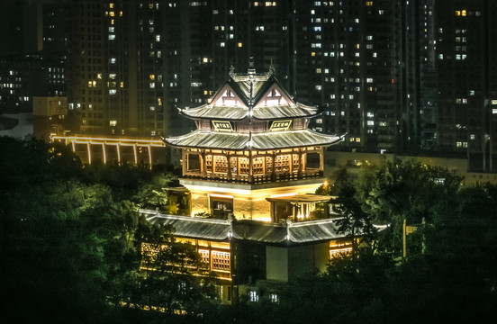 白云阁夜景