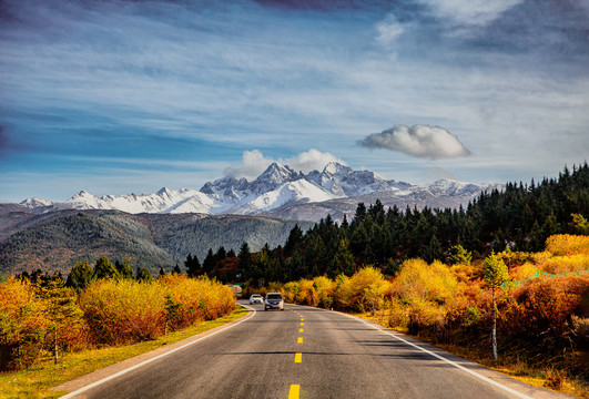 松潘至九寨路上的风景