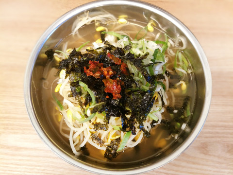 韩国豆芽汤饭