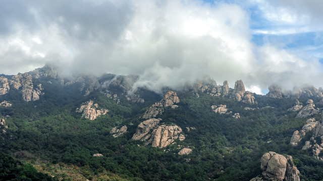 航拍青岛崂山特写