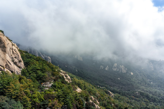 航拍青岛崂山自然风景