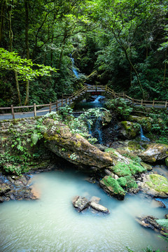 黑山谷风光