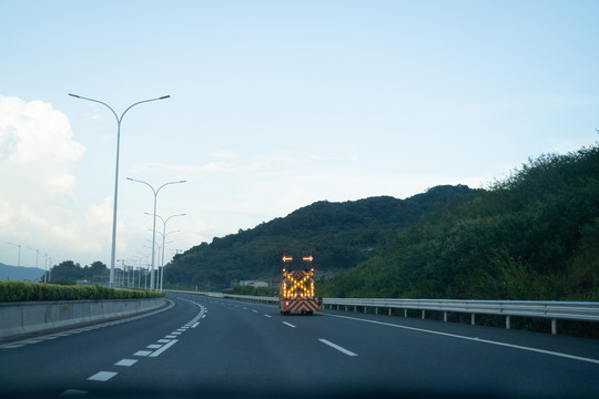 高速公路