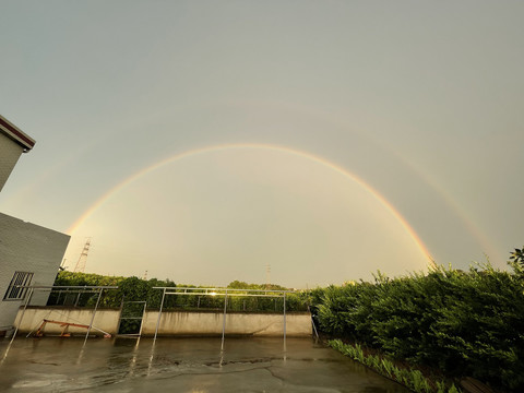 双层彩虹全景