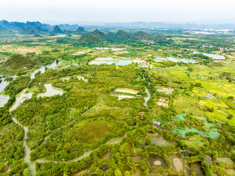 桂林喀斯特国家湿地景美如画