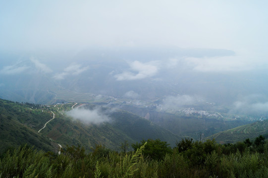 云南山村