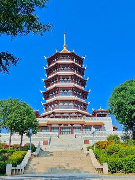 廈門集美人文館鐘塔九層妖塔