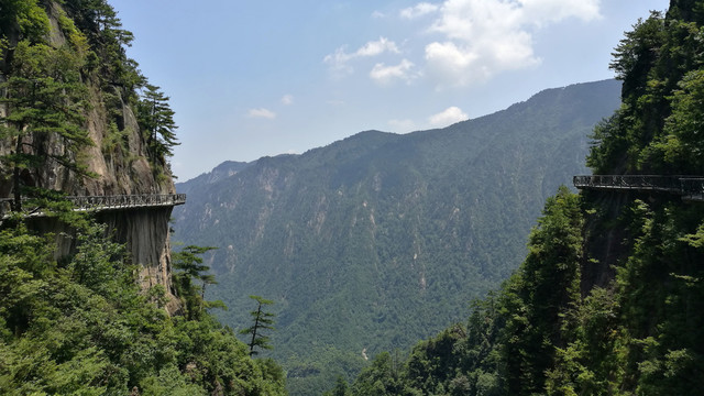 大明山