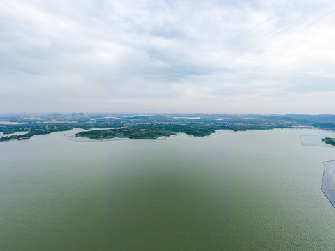 航拍武汉东湖生态旅游风景区