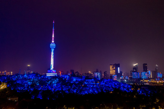 航拍武汉龟山电视塔夜景灯光秀