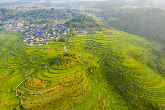 贵州梯田风光