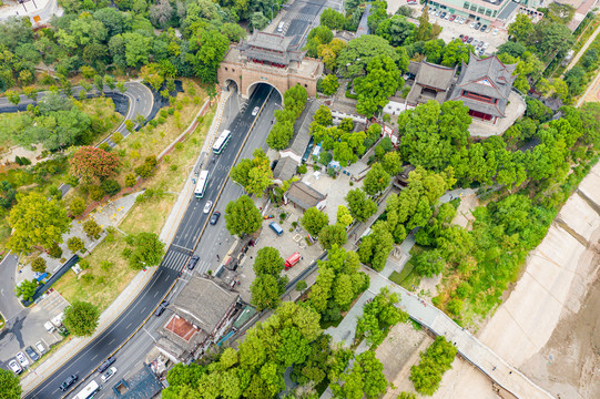 航拍武汉晴川阁景区铁门关