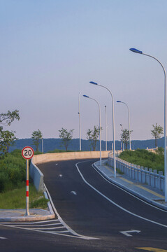 沥青路坡道转弯道匝道