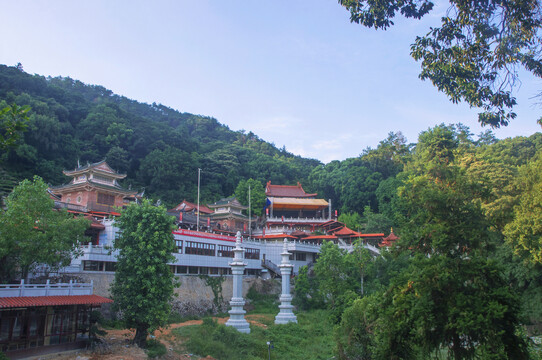 雪峰寺旅游景点