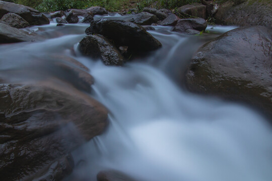 小溪流水慢门