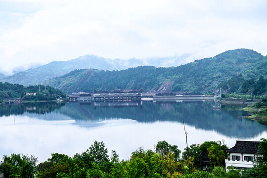 汉丰湖