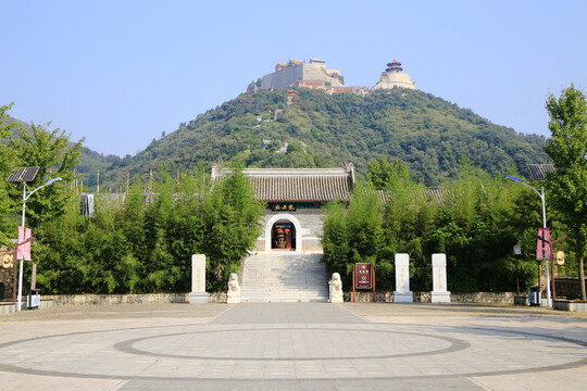 丫髻山东岳庙全景