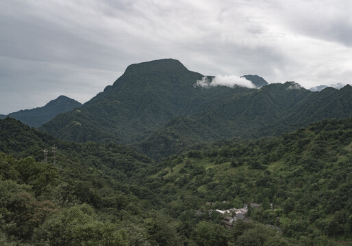 远山