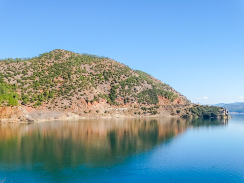 山川湖景