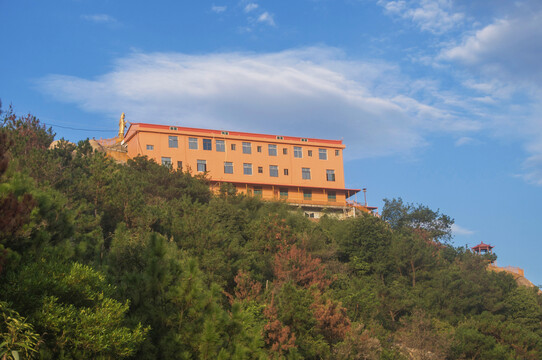 泉州青山观音寺峰顶建筑