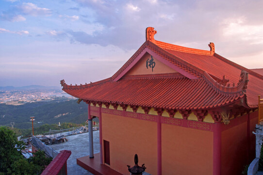 青山观音寺大殿建筑